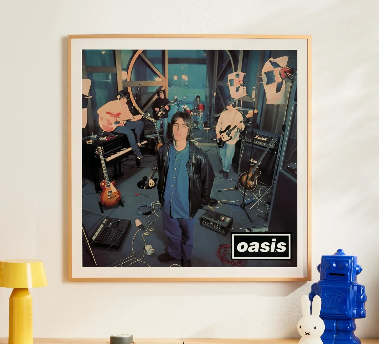 Il gruppo Oasis poster con telaio in legno da domherrick1