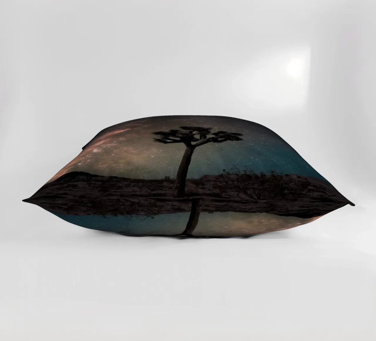 Mania Landscapes Raw 21 Joshua Tree (USA) cuscino da Mania Print Collection