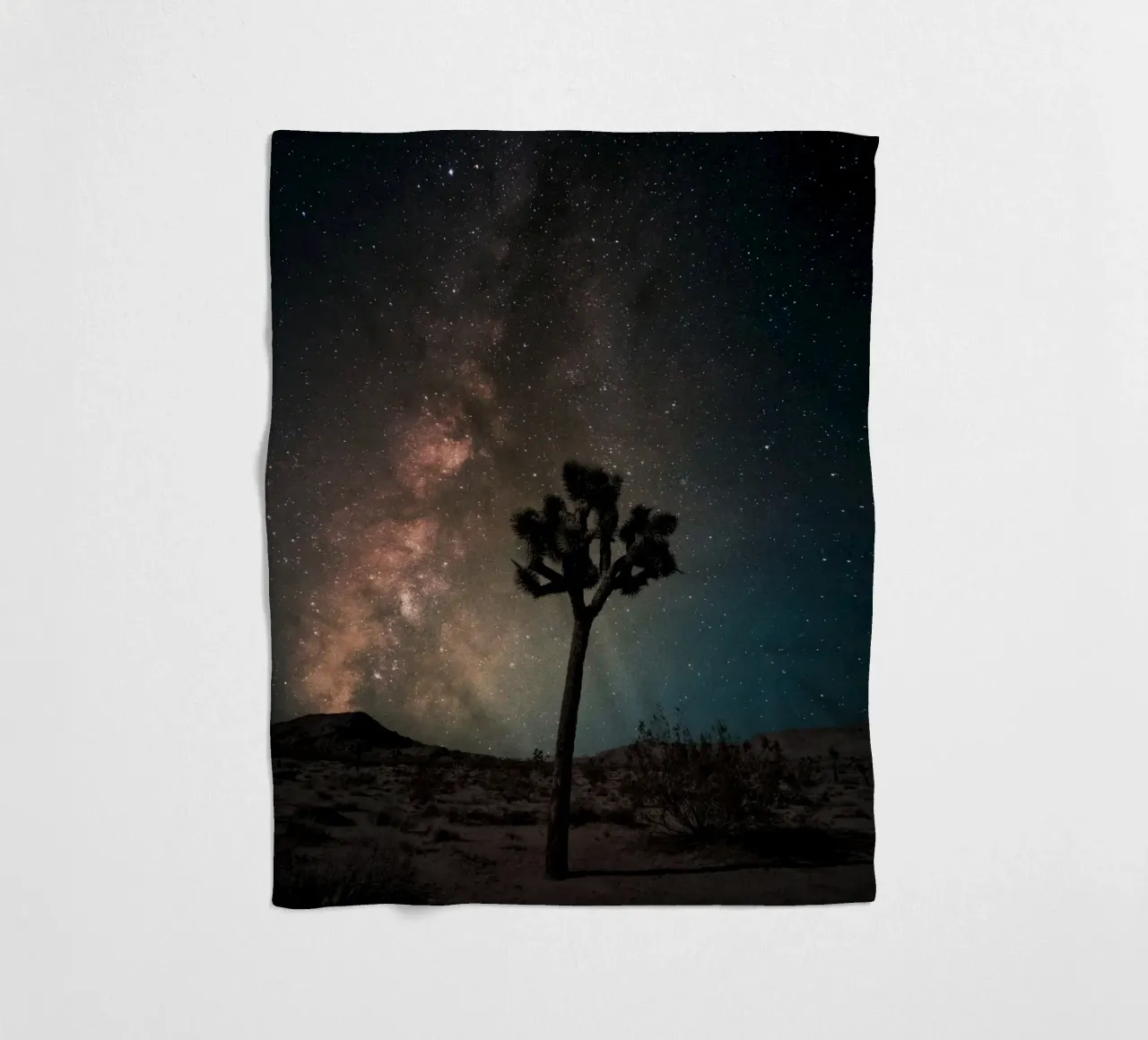 Mania Landscapes Raw 21 Joshua Tree (USA) coperta in pile da Mania Print Collection