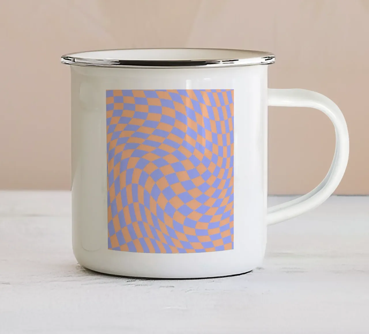 Dama ondulata 04 tazza in smalto da Little Dean