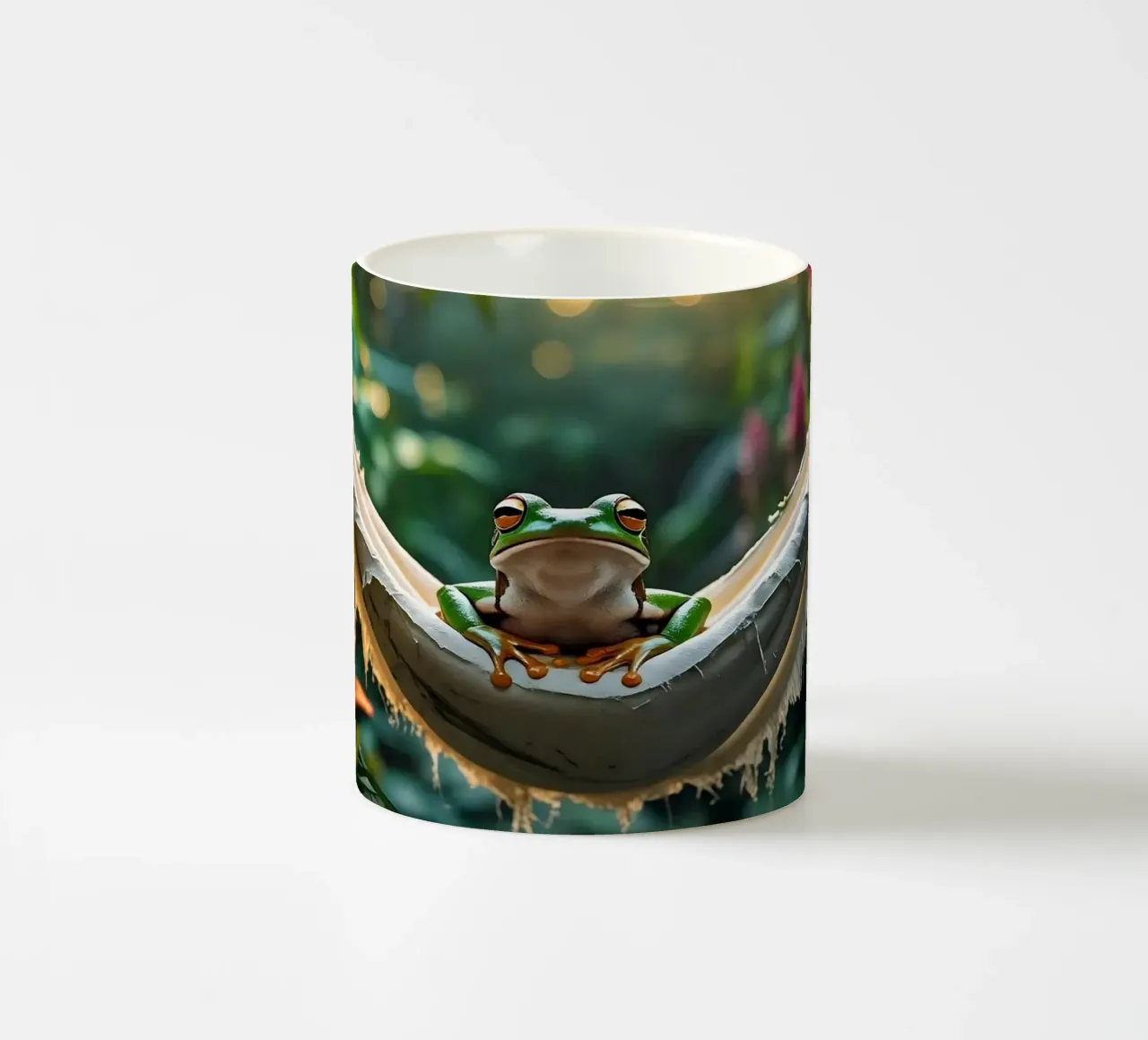 Rana arborea | Modalità estiva: accesa! (1) tazza in ceramica da Trinkets NL Design Studio