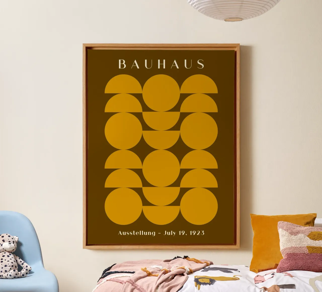 Bauhaus zon - Retro ontwerp met halve cirkel 1923 canvas met Baklijst van Studio Vibe