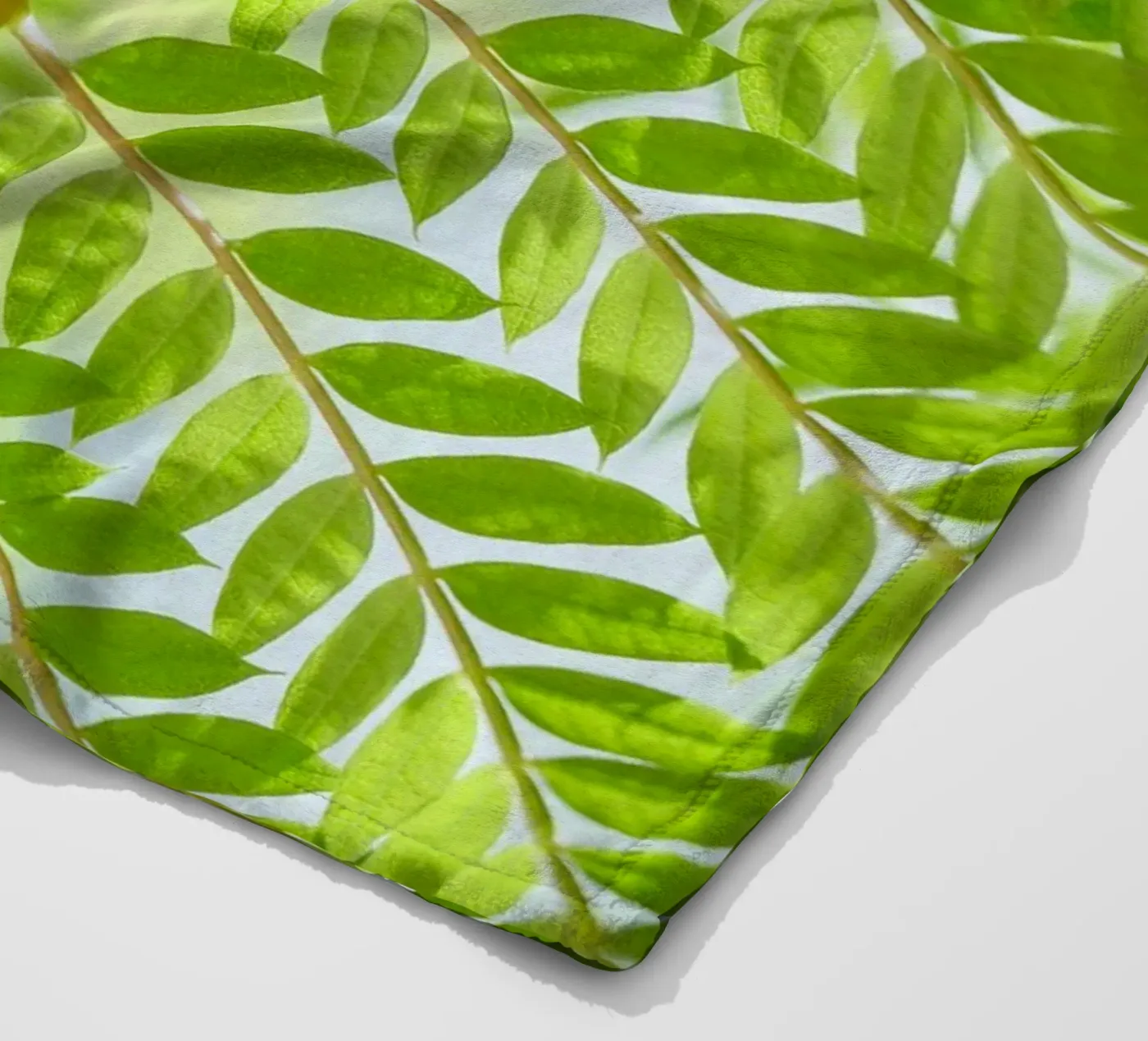 Farnblatt Fleecedecke von Earthly Visions