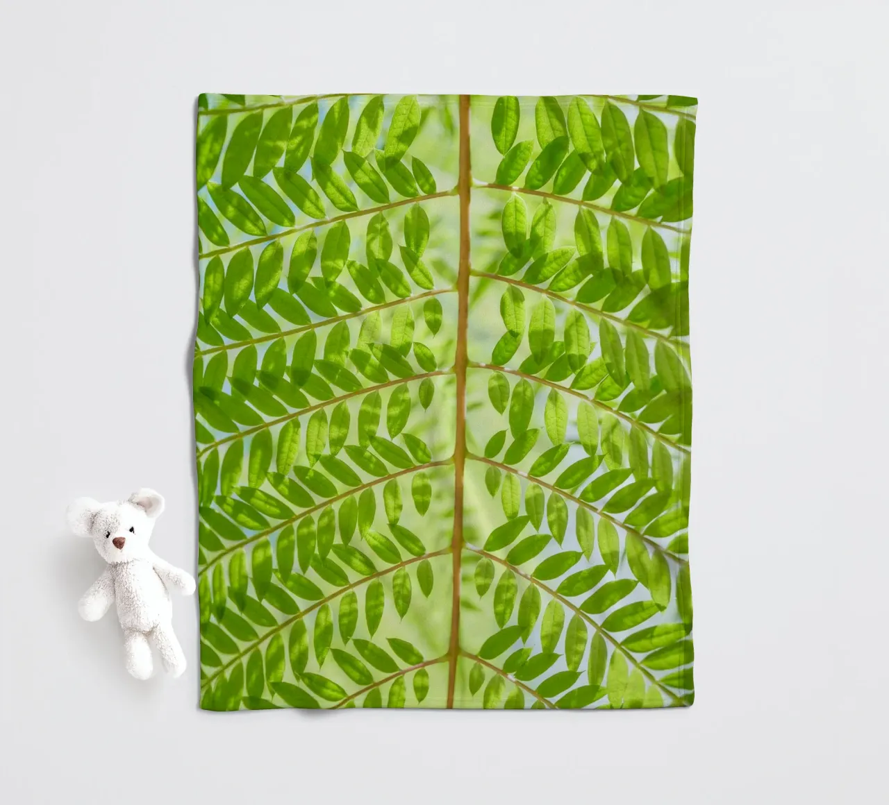 Farnblatt Fleecedecke von Earthly Visions