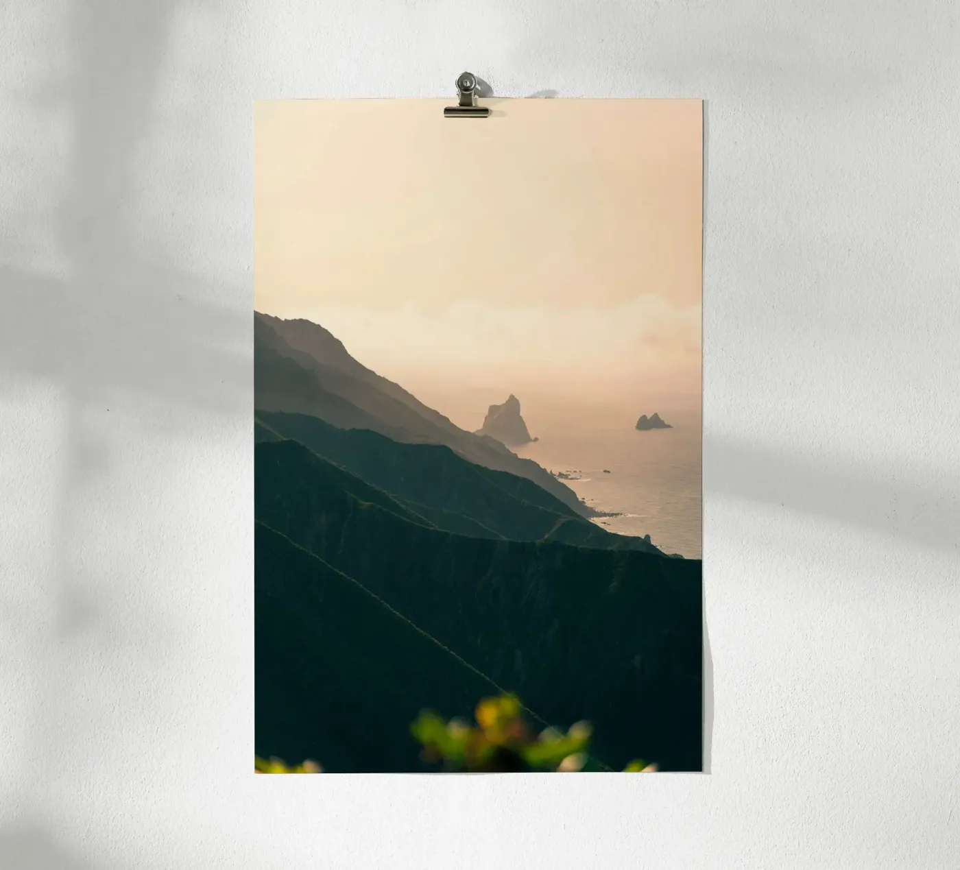 mountains sea poster da Earthly Visions