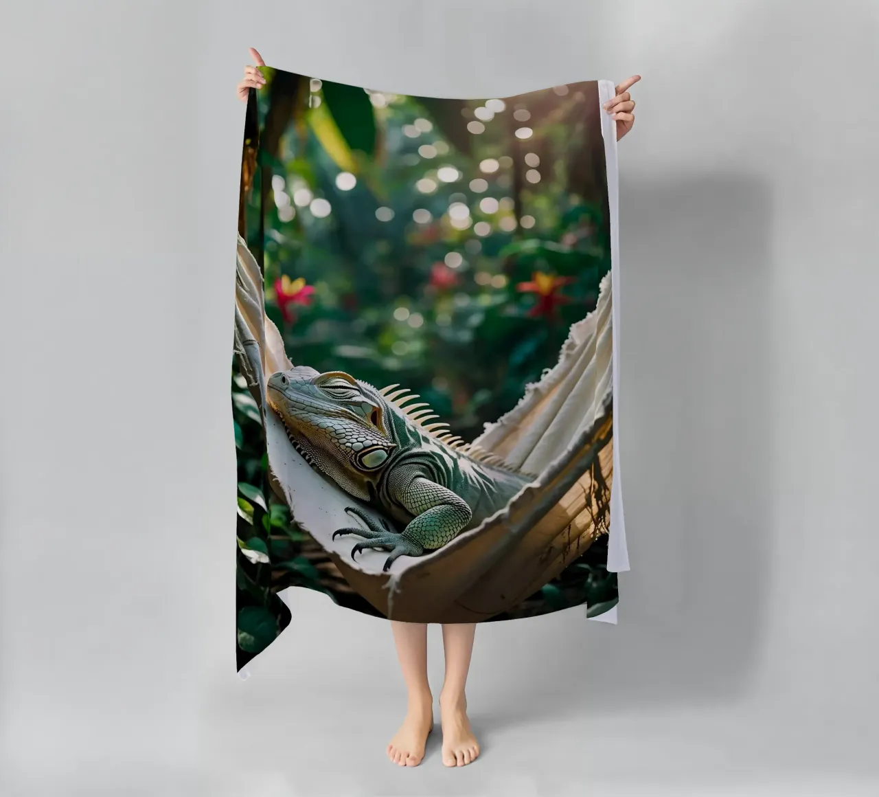 🌸🦎 iguana | Un po' di appeso, un po' di niente... (2) telo mare da Trinkets NL Design Studio