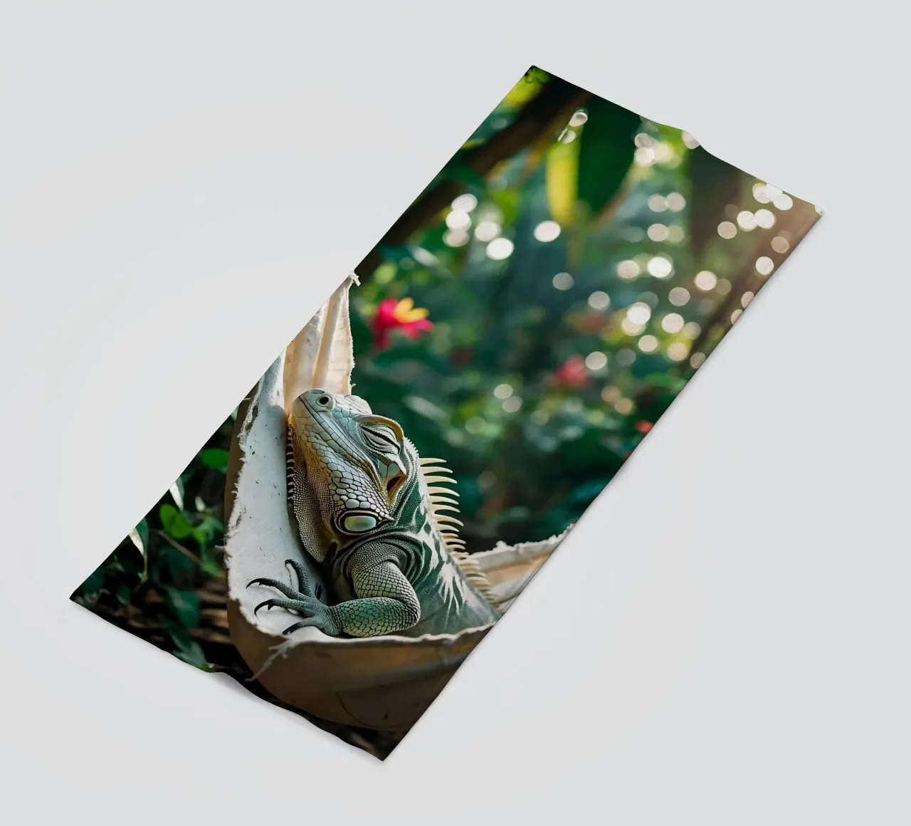 🌸🦎 iguana | Un po' di appeso, un po' di niente... (2) telo mare da Trinkets NL Design Studio