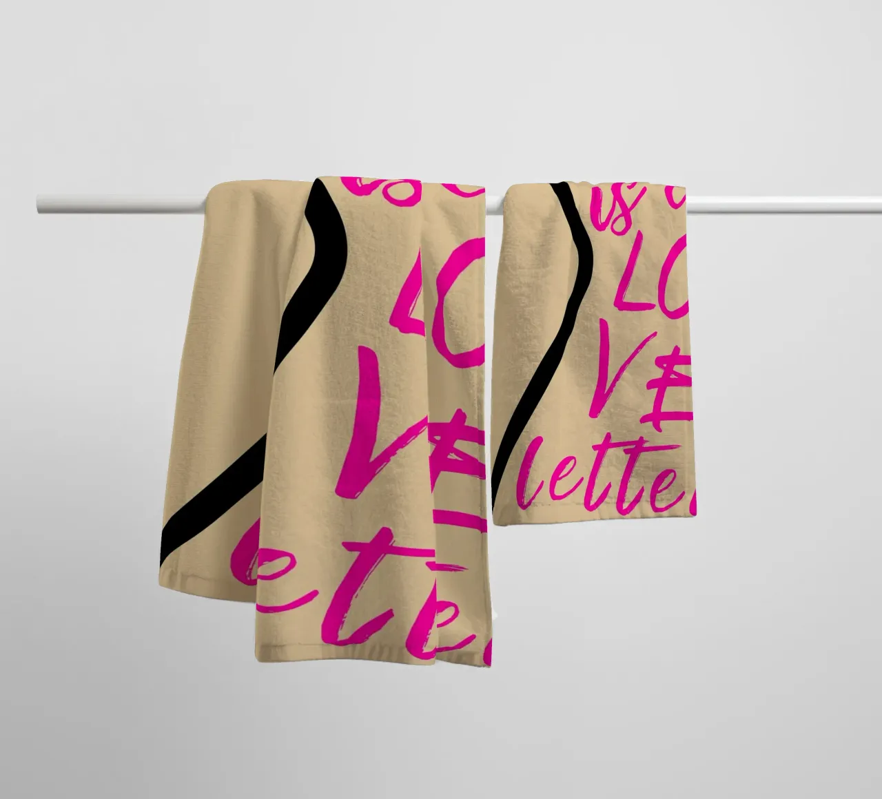 "Dit is een liefdesbrief" Roze Script Art Print badhanddoek van homdeco