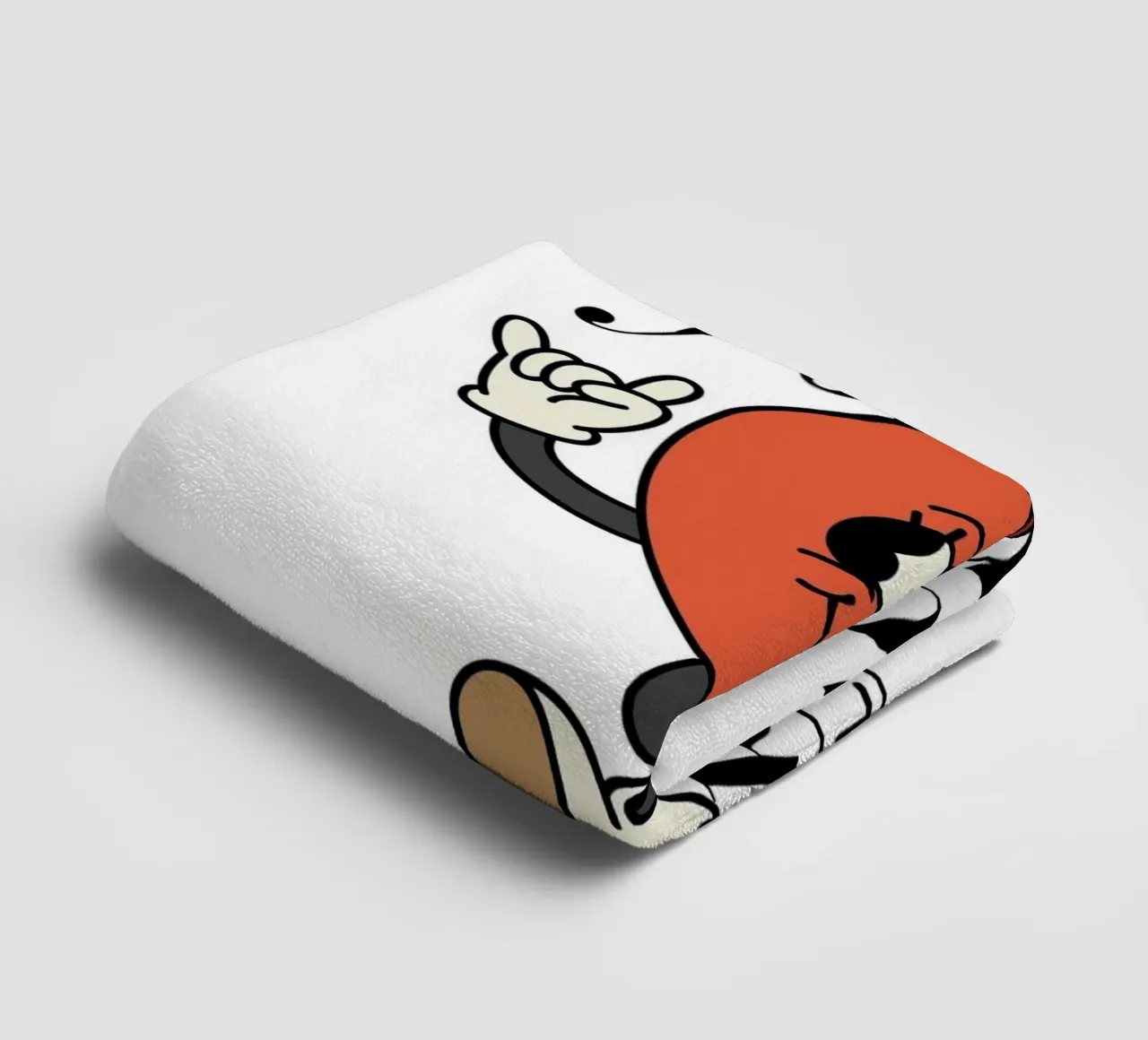 "Break the Rules" Retro Heart - Motivational Art Print towel by homdeco