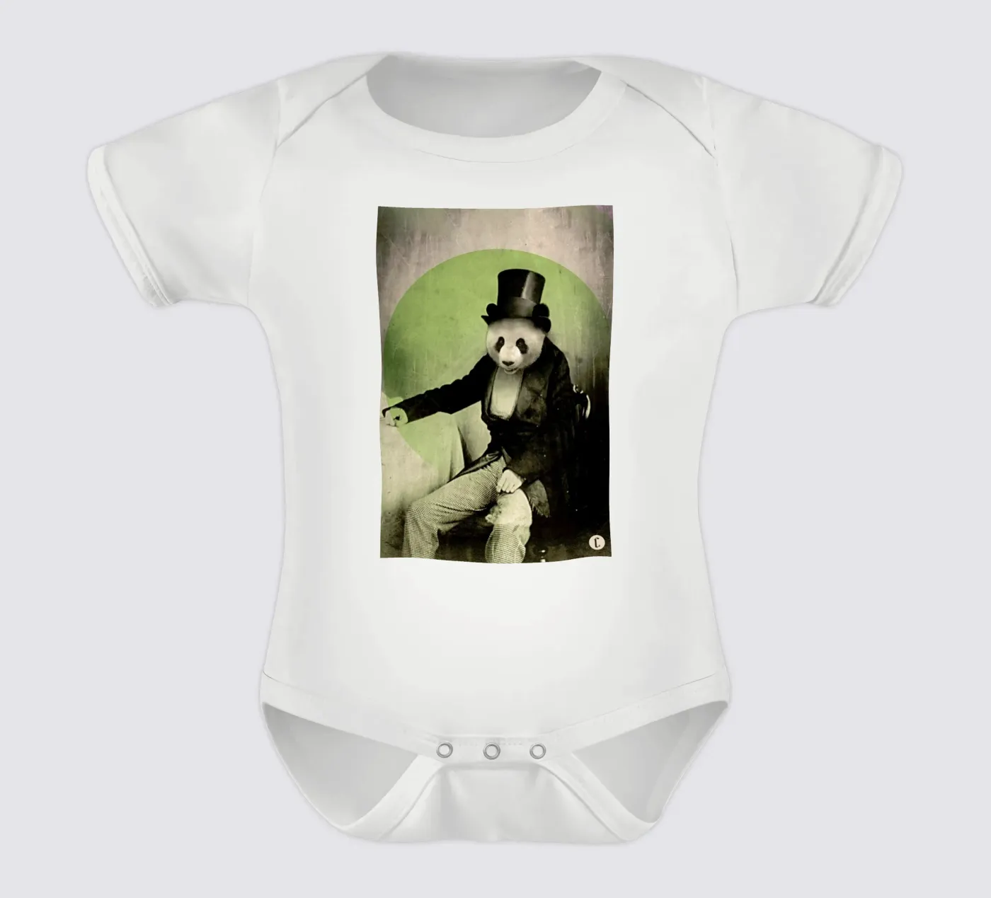 Proper Panda body bébé de Chase Kunz