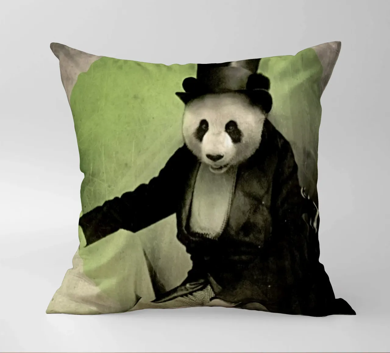 Proper Panda cuscino da Chase Kunz