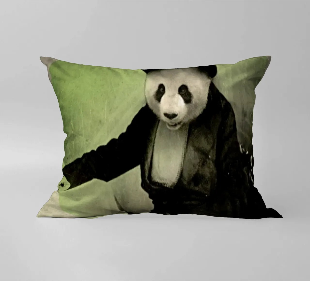 Proper Panda cuscino da Chase Kunz