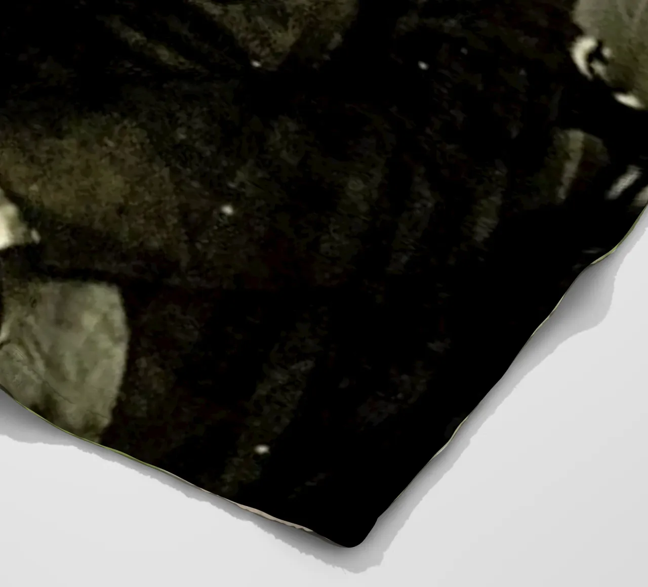 Proper Panda Fleecedecke von Chase Kunz