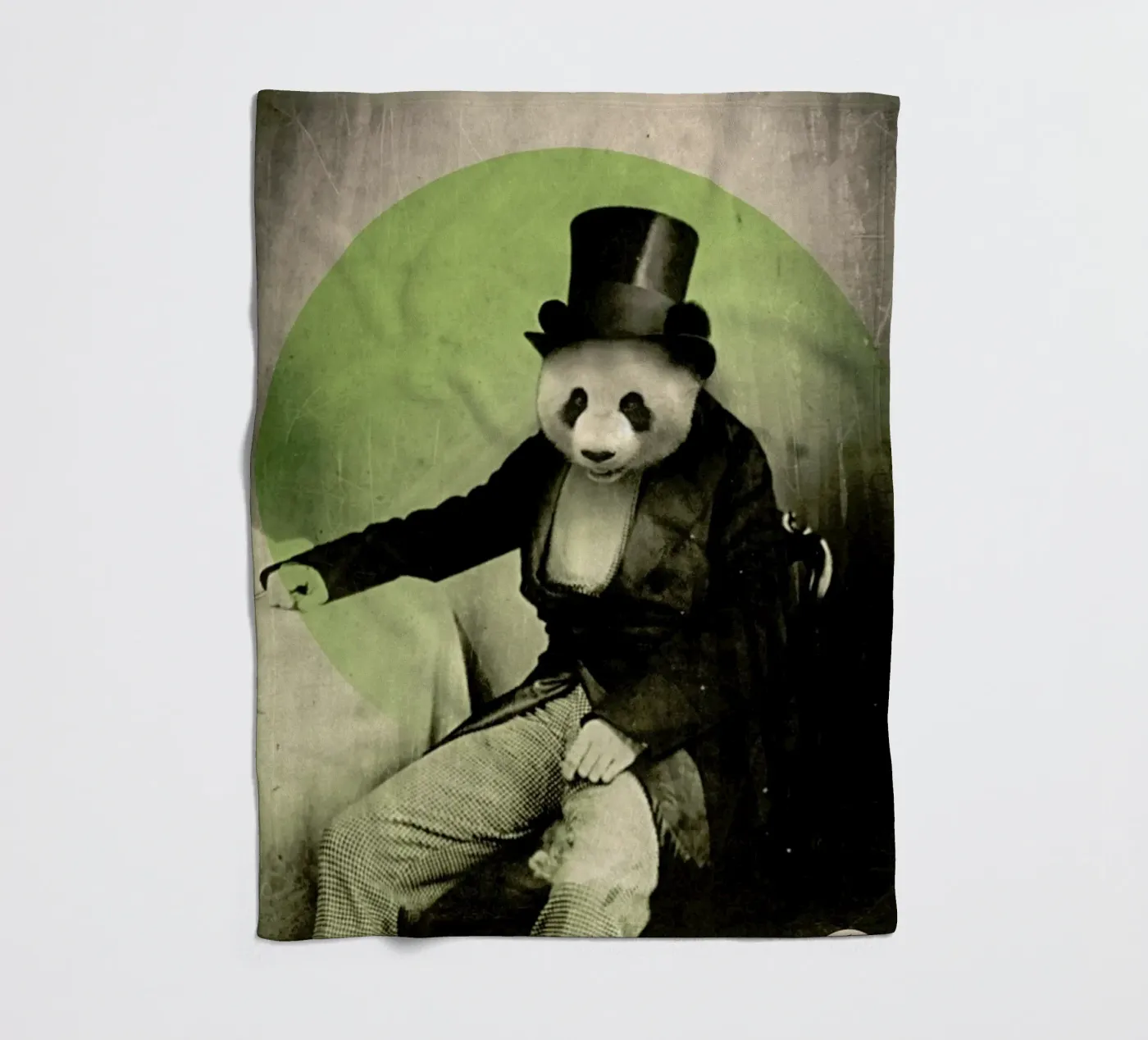Proper Panda Fleecedecke von Chase Kunz