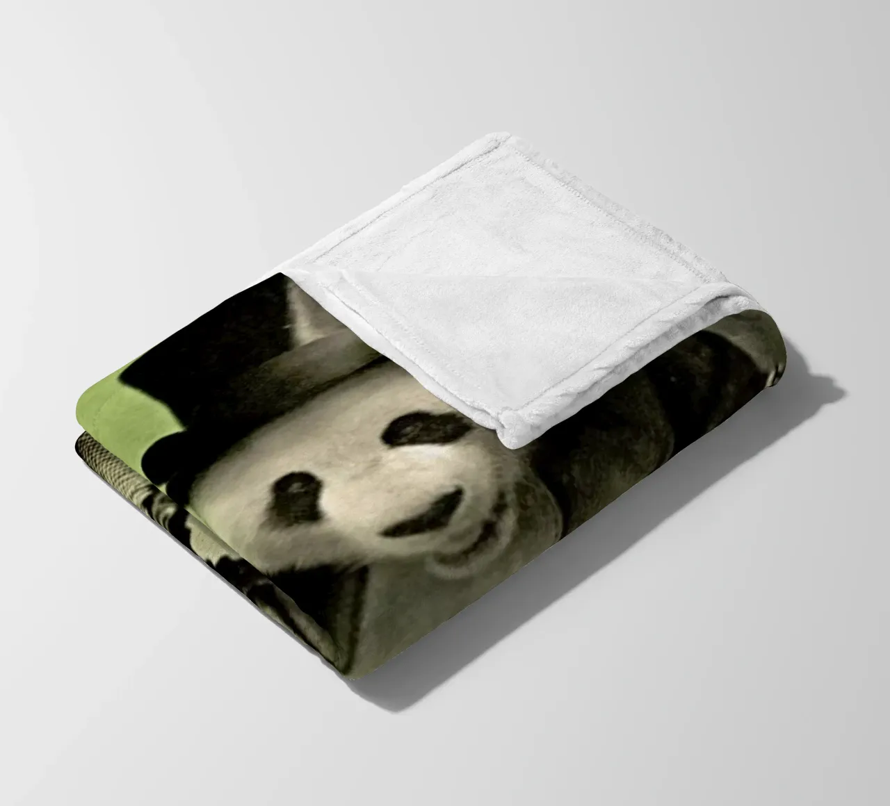 Proper Panda Fleecedecke von Chase Kunz