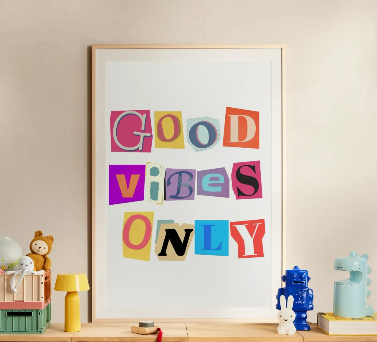 Collage découpé "Good Vibes Only" - Retro Text Art poster de homdeco