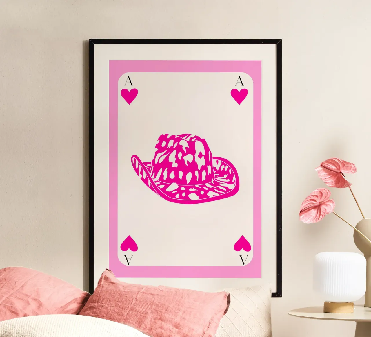 As de Corazones Sombrero de Vaquera Rosa - Western Pop Art Print poster de homdeco
