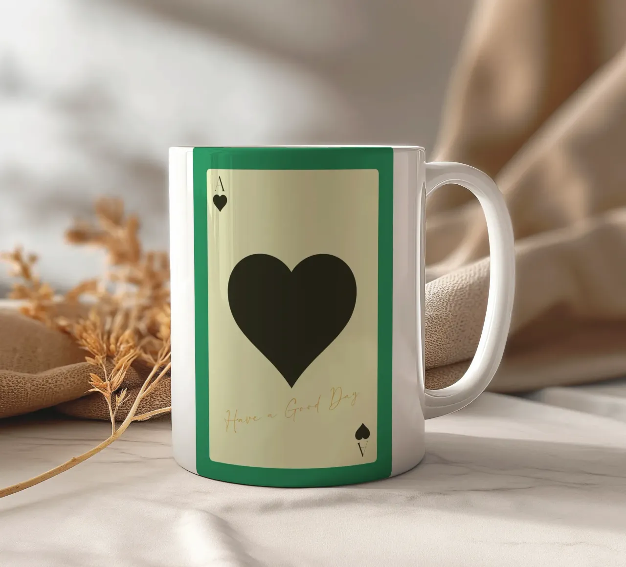 "Buona giornata" Asso di picche - Stampa verde e nera tazza in ceramica da homdeco