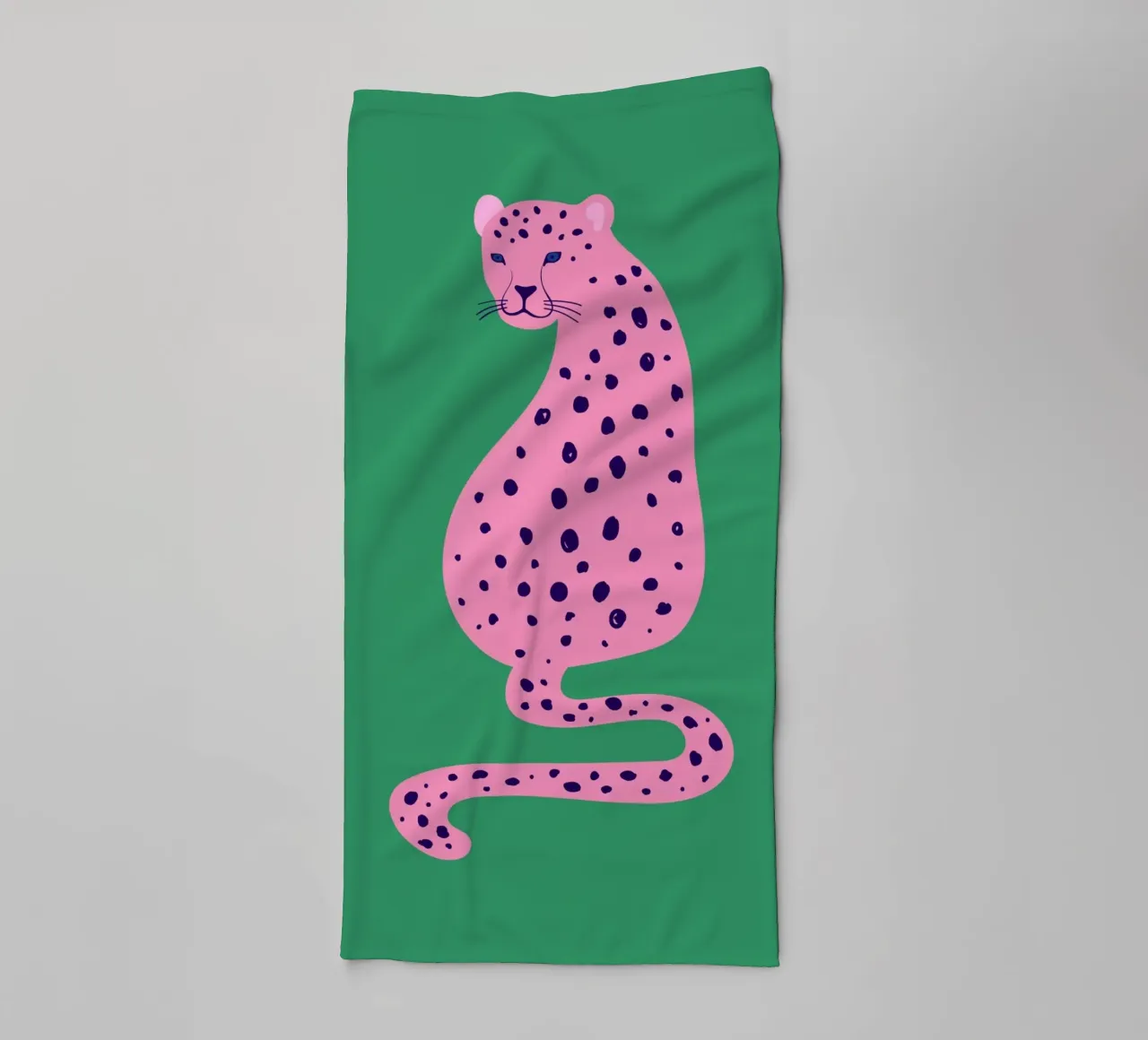 Pink Leopard Abstract - Green & Pink Pop Art Print badhanddoek van homdeco