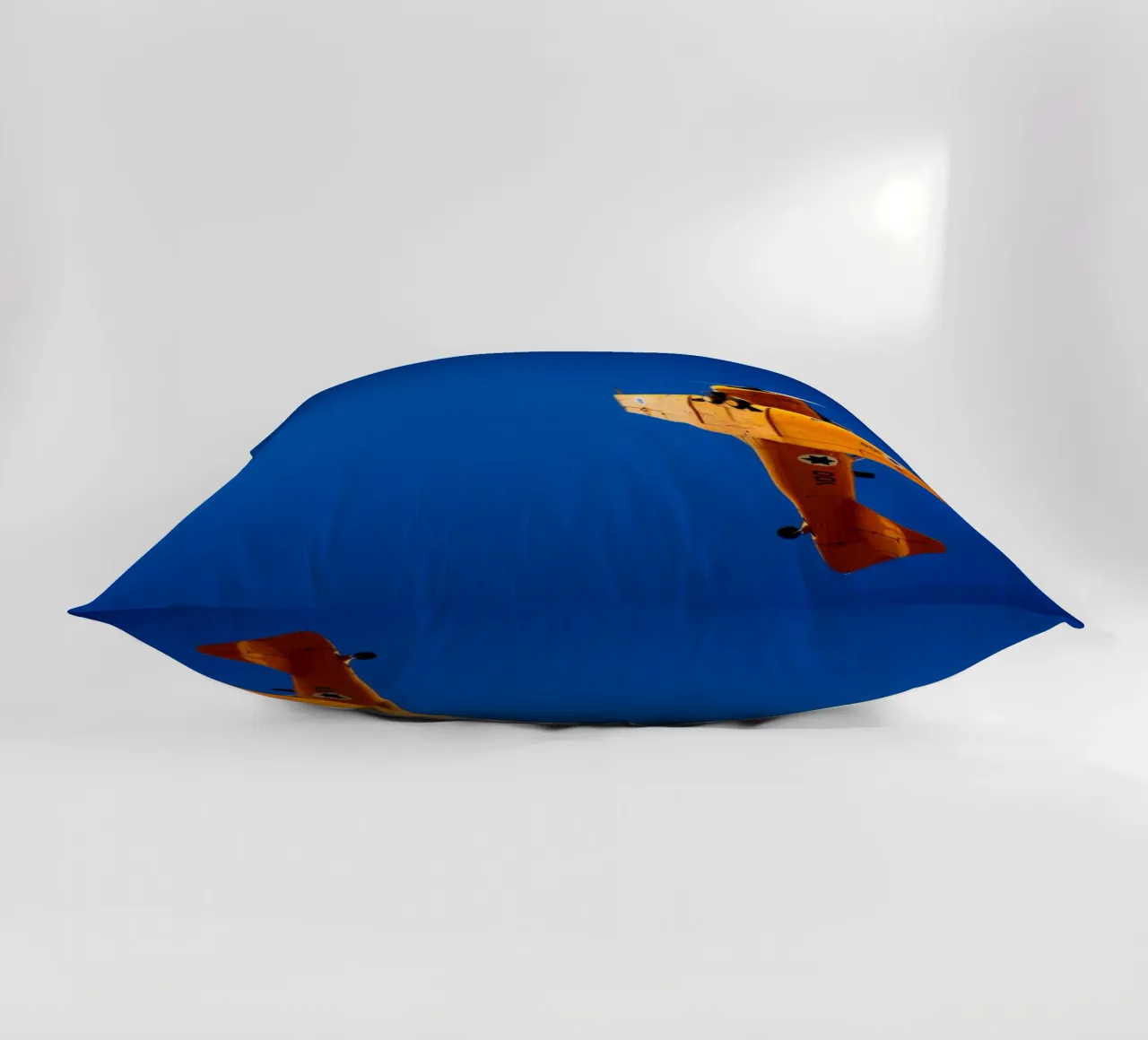Acrobazia aerea IV cuscino da Tal Paz-Fridman