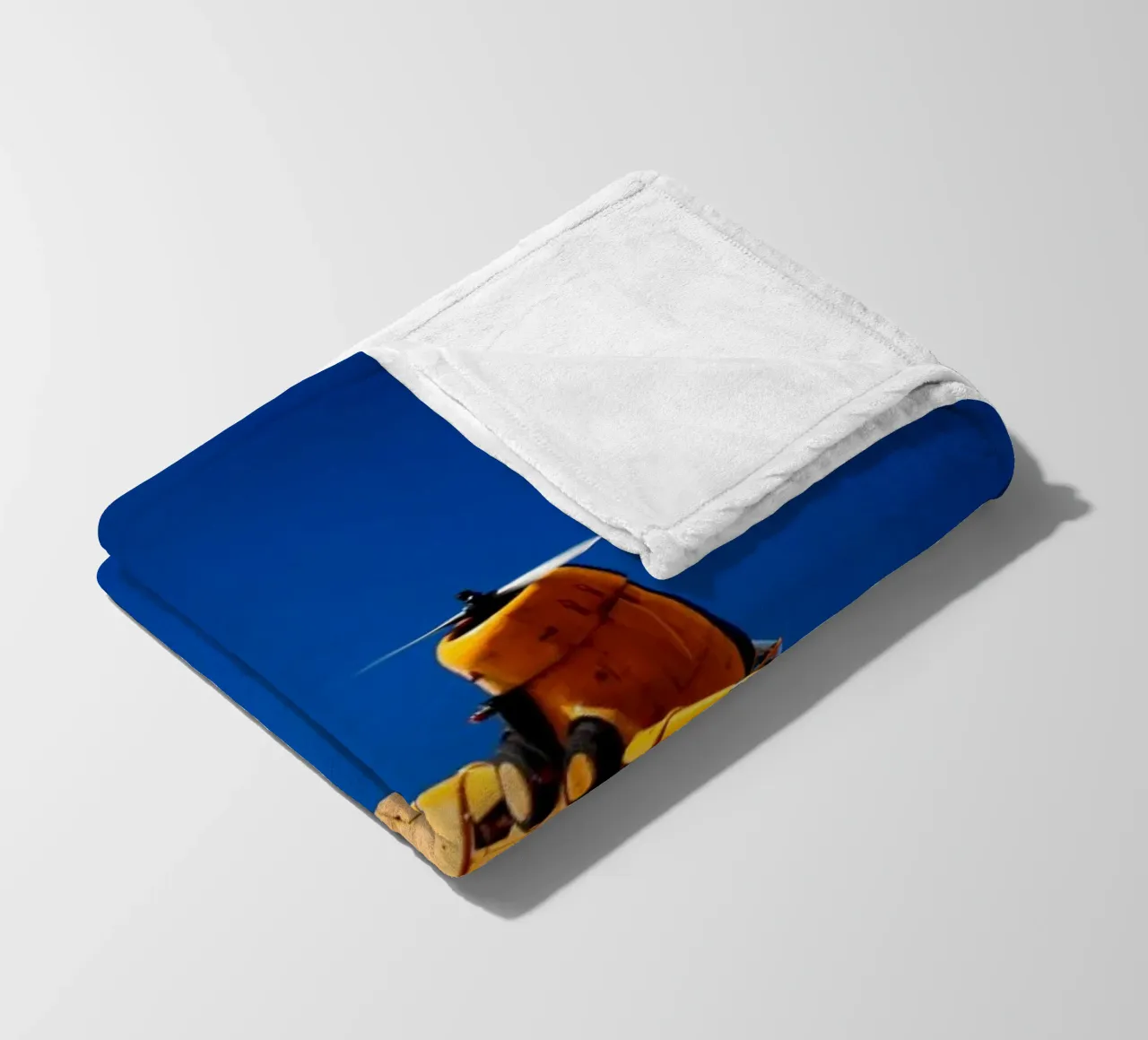 Acrobazia aerea IV coperta in pile da Tal Paz-Fridman