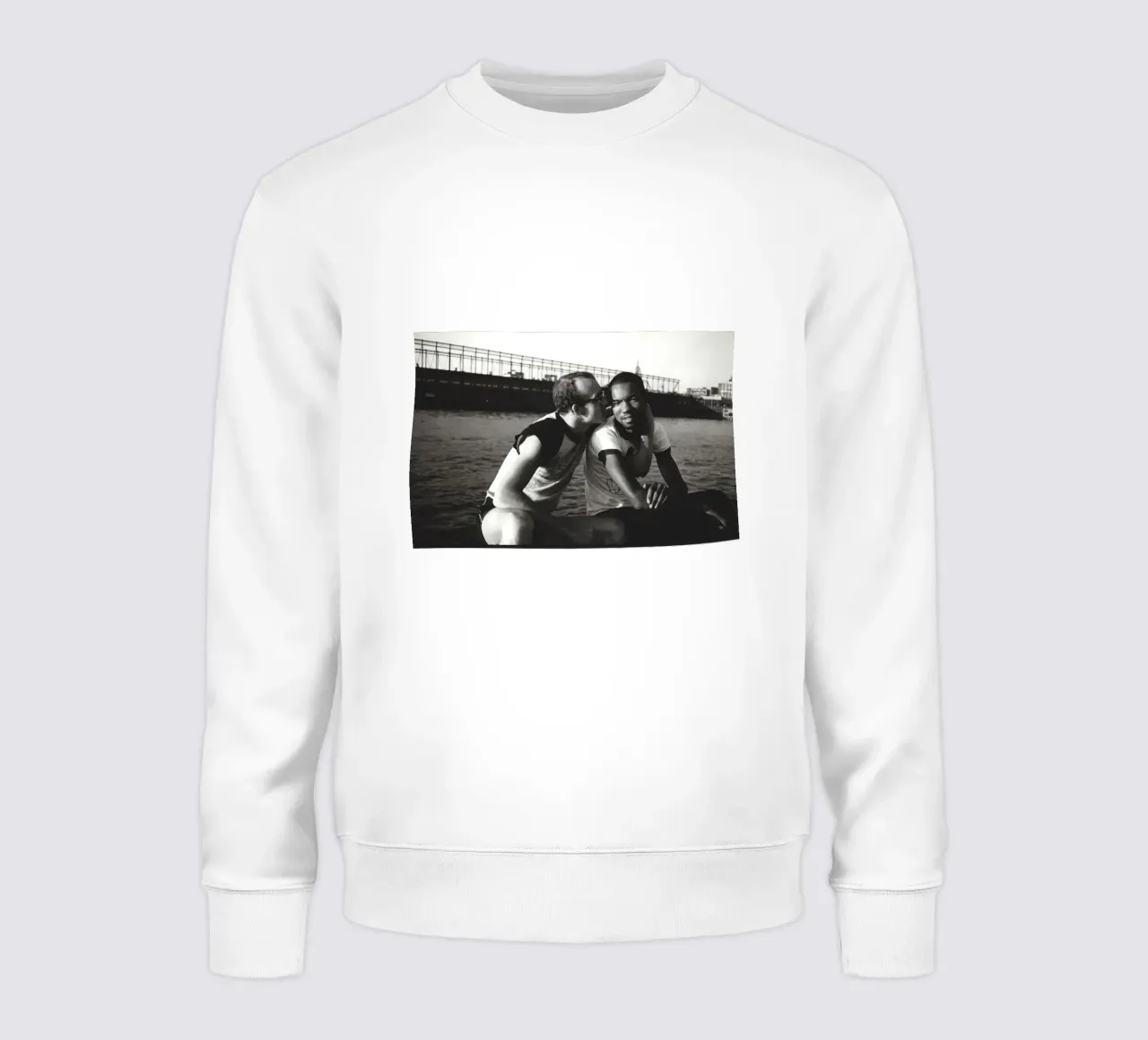 Keith Haring y Juan Debose en el Piers Photograph sudadera de grime shop