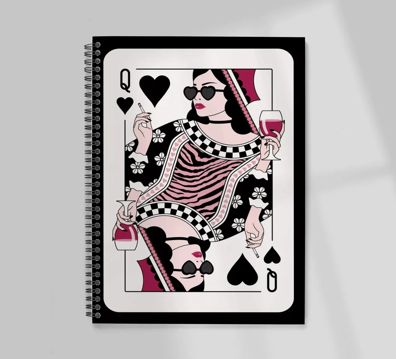 Regina di cuori - Sigaretta gotica nera e vino diario ad anelli da Asha Designs