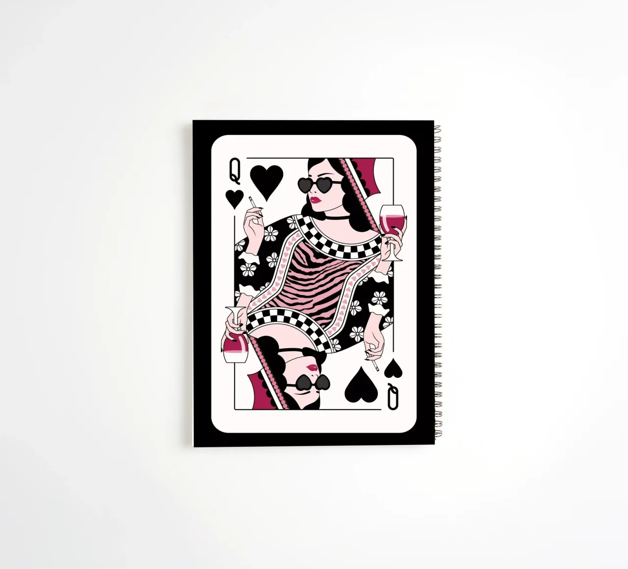Regina di cuori - Sigaretta gotica nera e vino diario ad anelli da Asha Designs