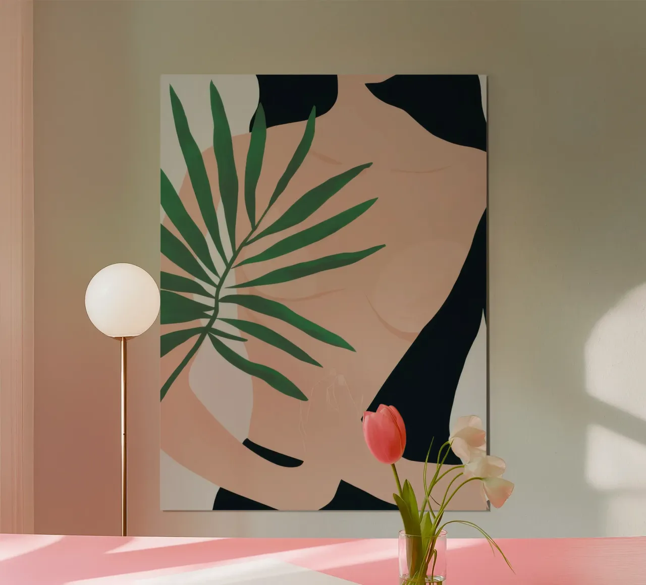Corpo con foglia di palma poster con telaio in legno da Selene Shade