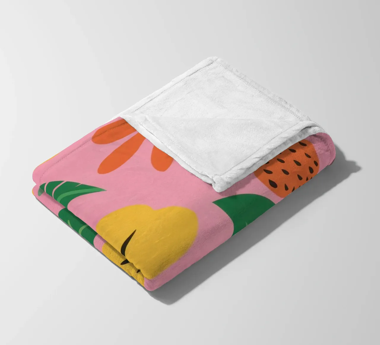 Fragola fiore rosa coperta in pile da Mark Solaria