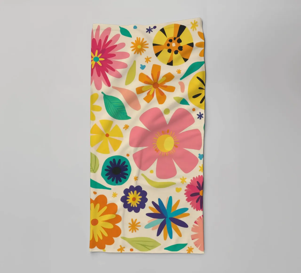 Efflorescente kleurensymfonie badhanddoek van Selene Shade
