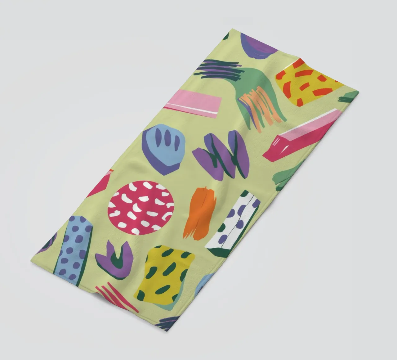 Caos creativo a colpi di pennello telo mare da Thistle Bloom