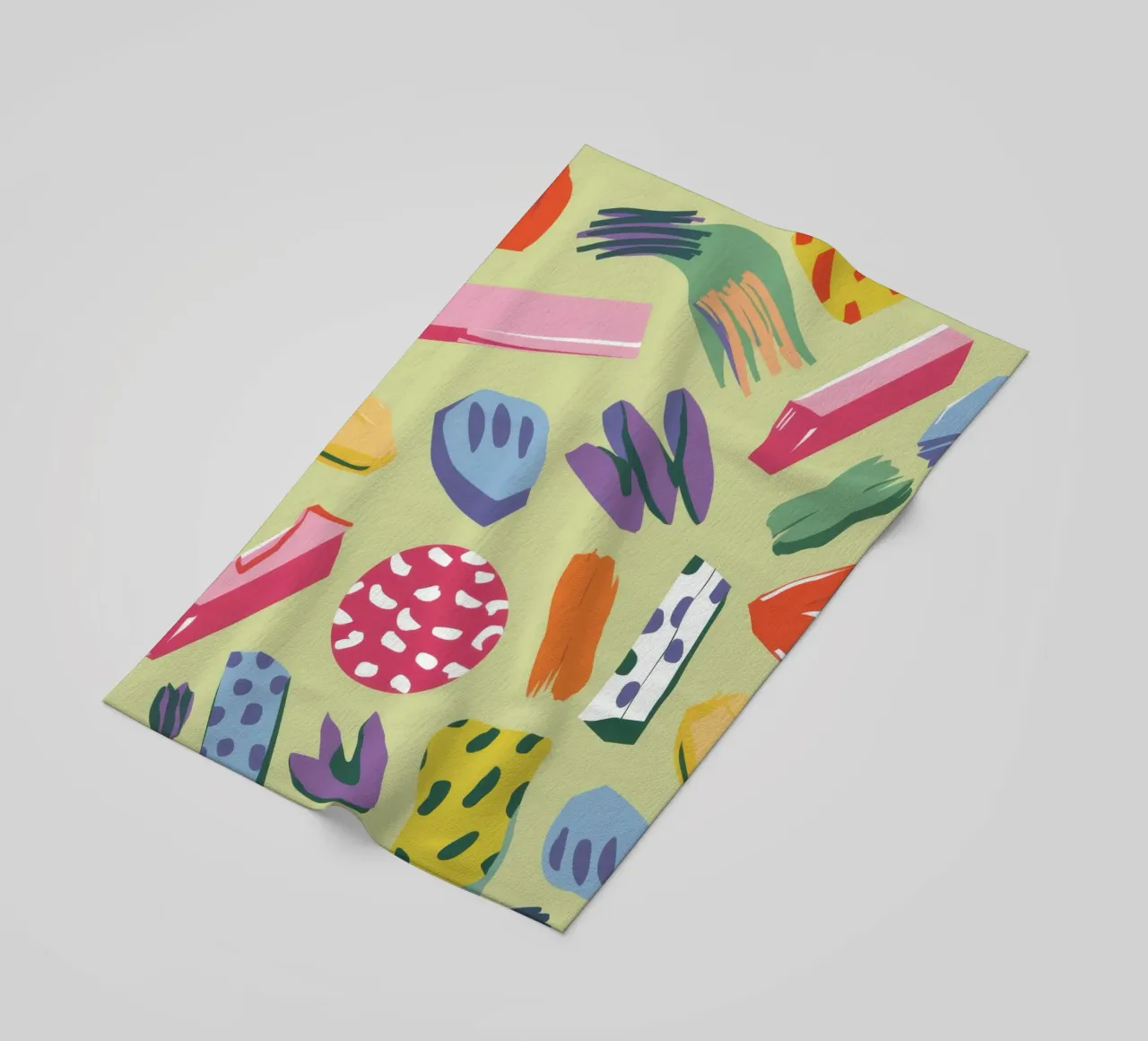 Caos creativo a colpi di pennello telo mare da Thistle Bloom