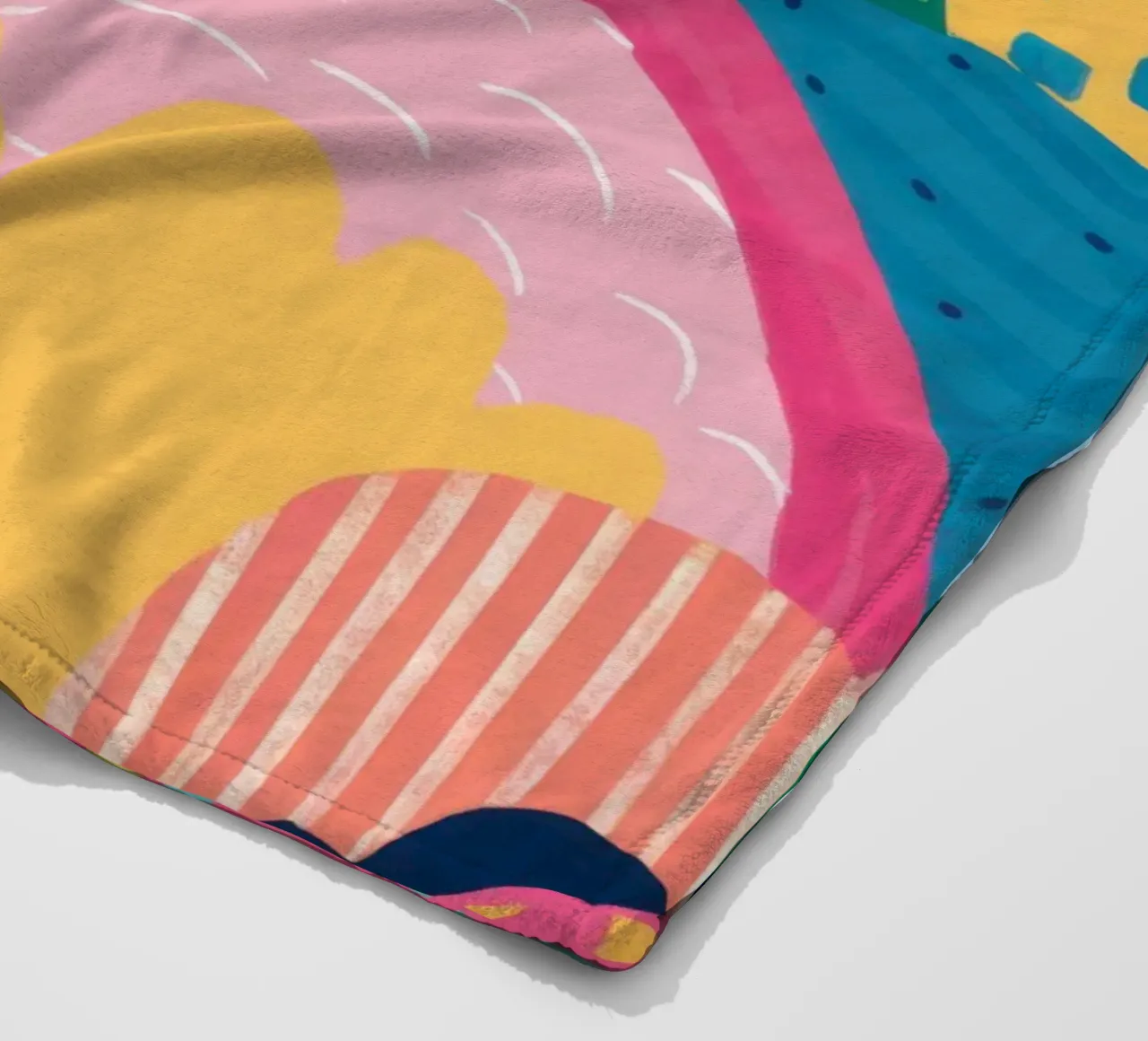 Colline caleidoscopiche coperta in pile da Selene Shade