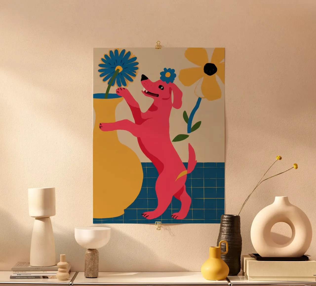Cane rosa gioioso poster con telaio in alluminio da Irish Strokes