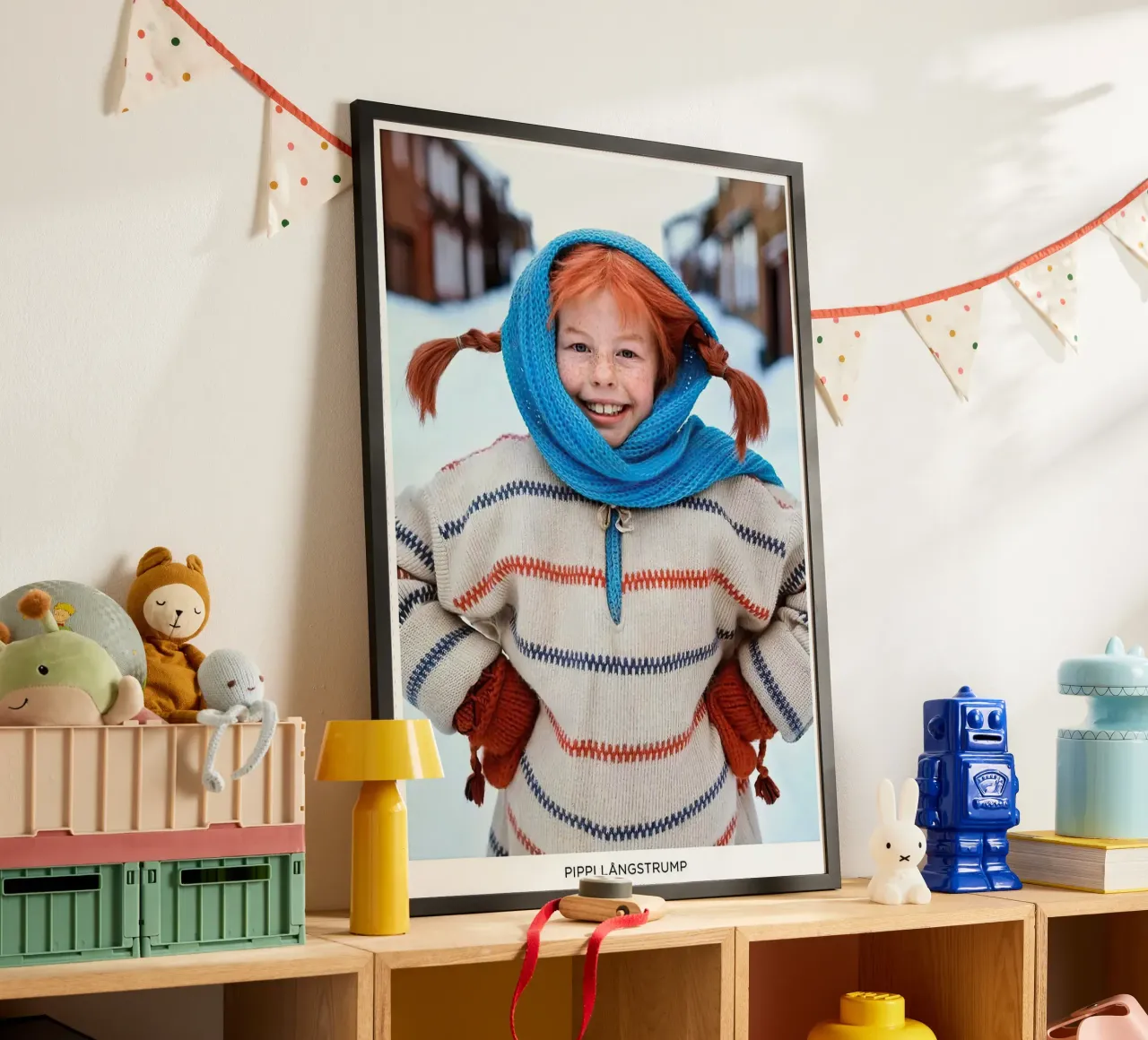 Pippi Calzelunghe inverno poster con telaio in plastica da Earl Beeman