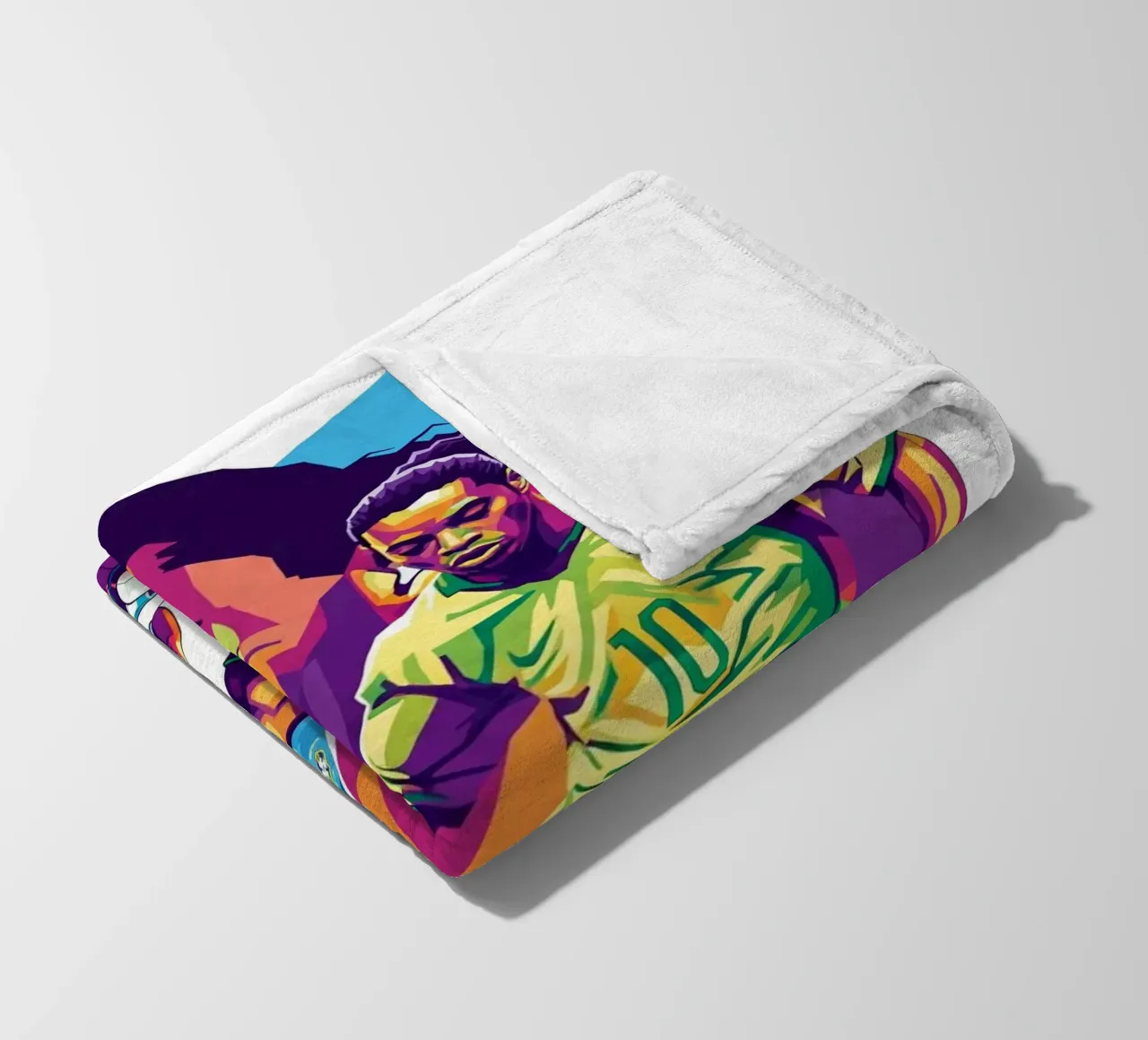 Ronaldinho con l'iconico sorriso coperta in pile da Hantamrata
