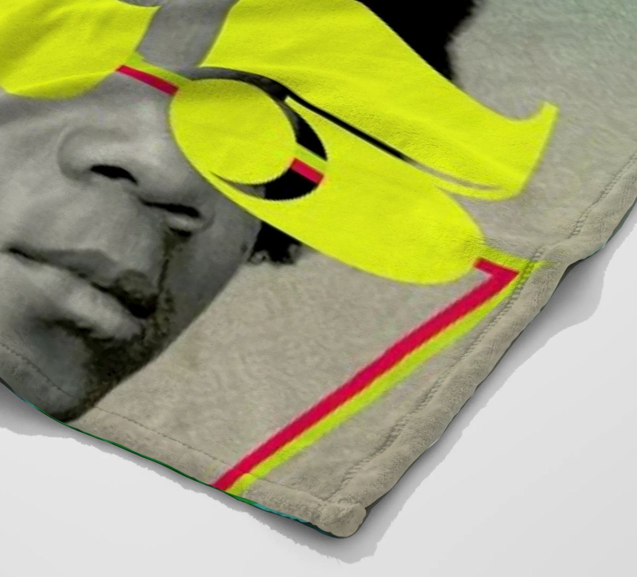 Public Figures:  Michael coperta in pile da Elo Marc