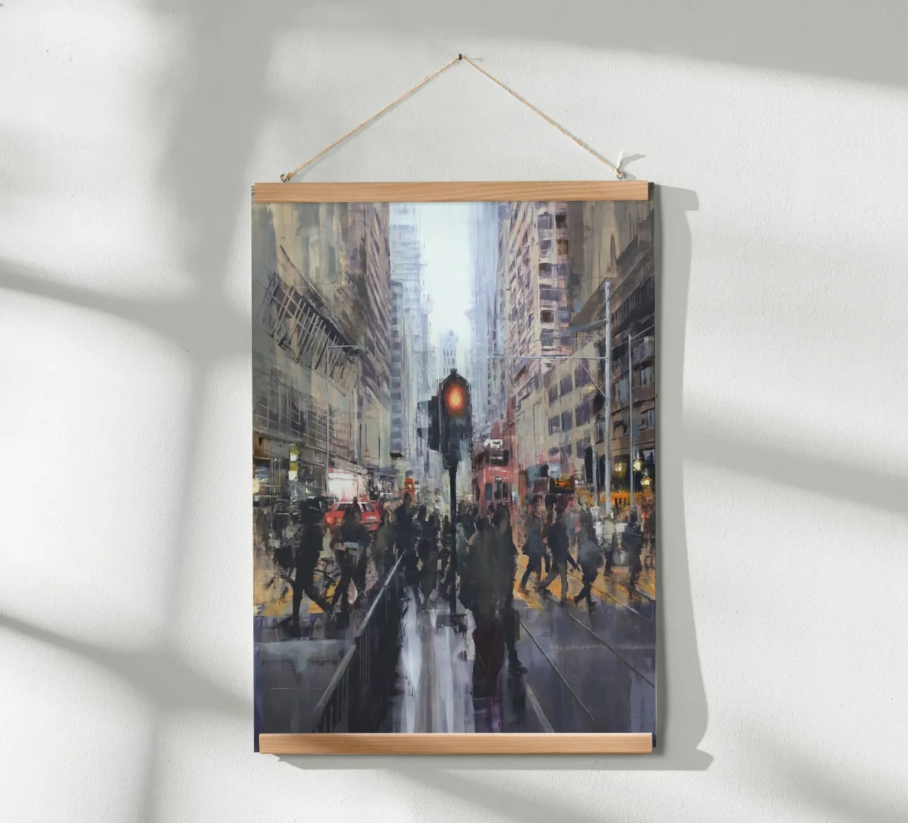 "HONG_KONG_25_01" Attraversamento pedonale davanti a una fermata del tram poster con telaio in alluminio da Eduard Warkentin Art