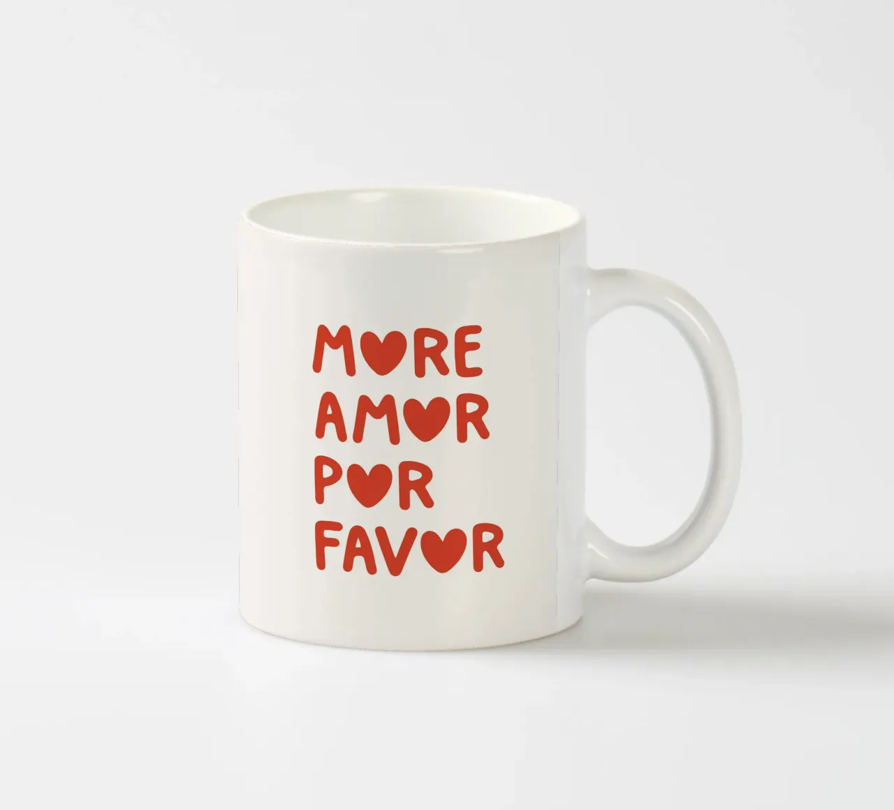 Più amore per favore cita tazza in ceramica da Paigaam Studio
