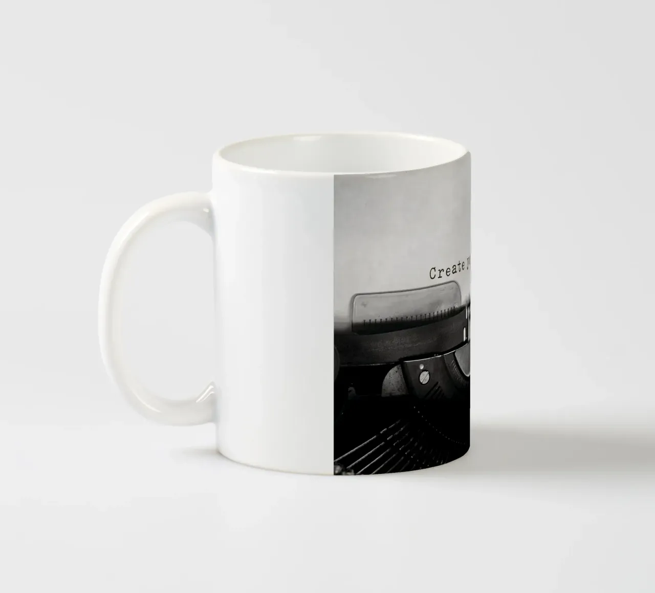 create la vostra storia tazza in ceramica da Mary Bennett