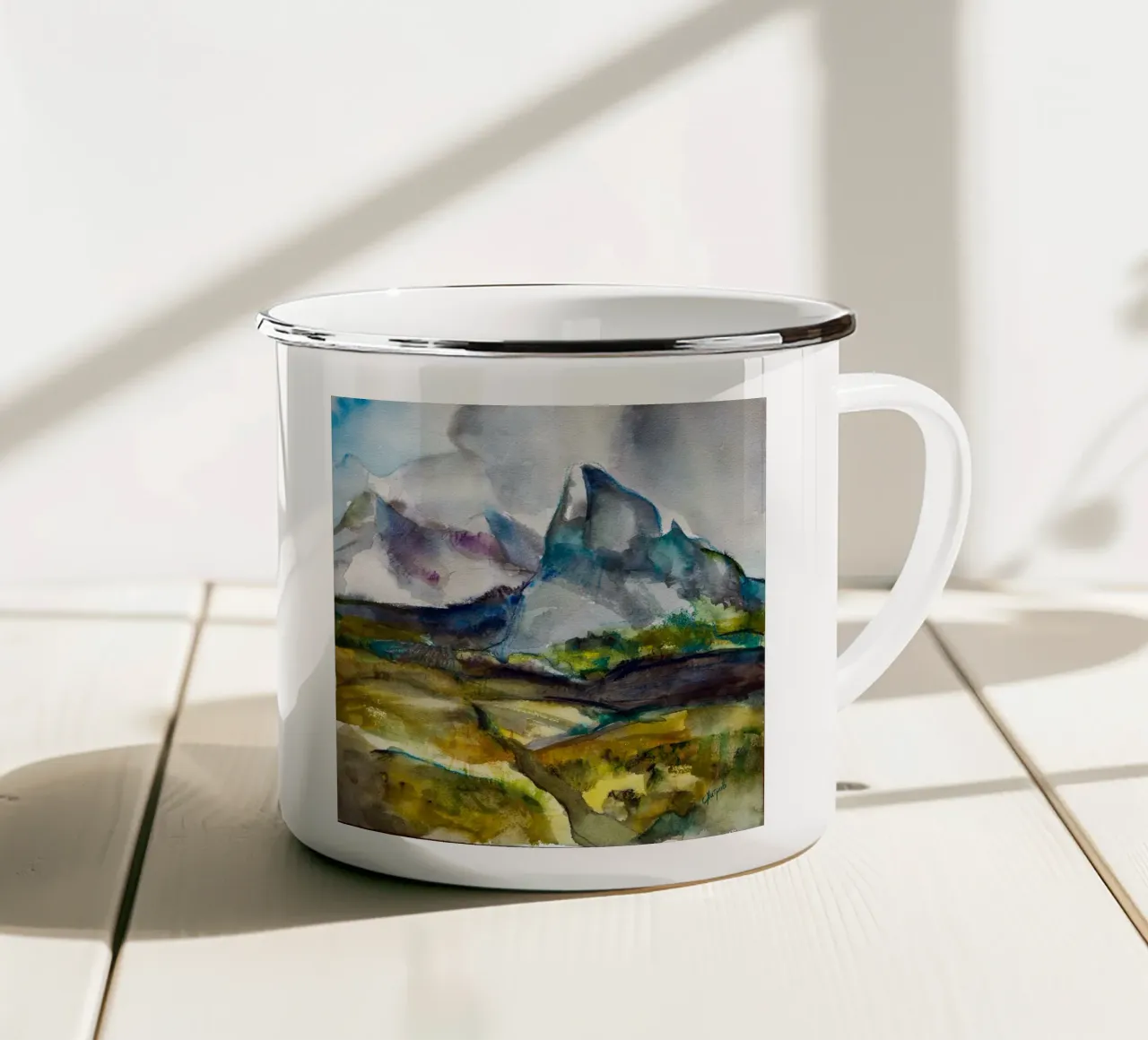 Cliffs of Morning Storm tazza in smalto da Stoian Hitrov