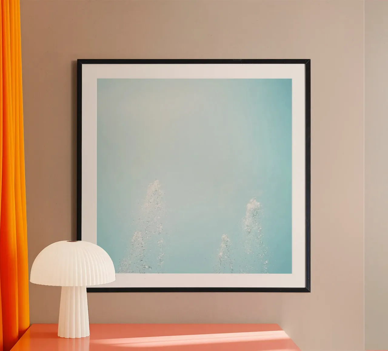 Regni liquidi poster con telaio in plastica da StillVibe Home