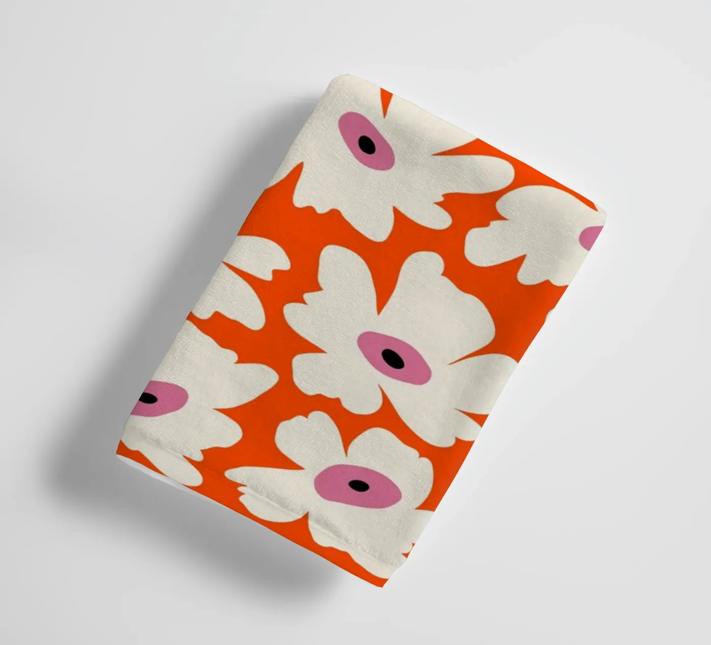 Floral Fun Garden badhanddoek van Miho Art Studio