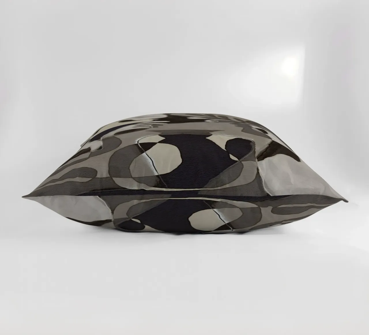 Essence 1 cuscino da Shatha Al Dafai