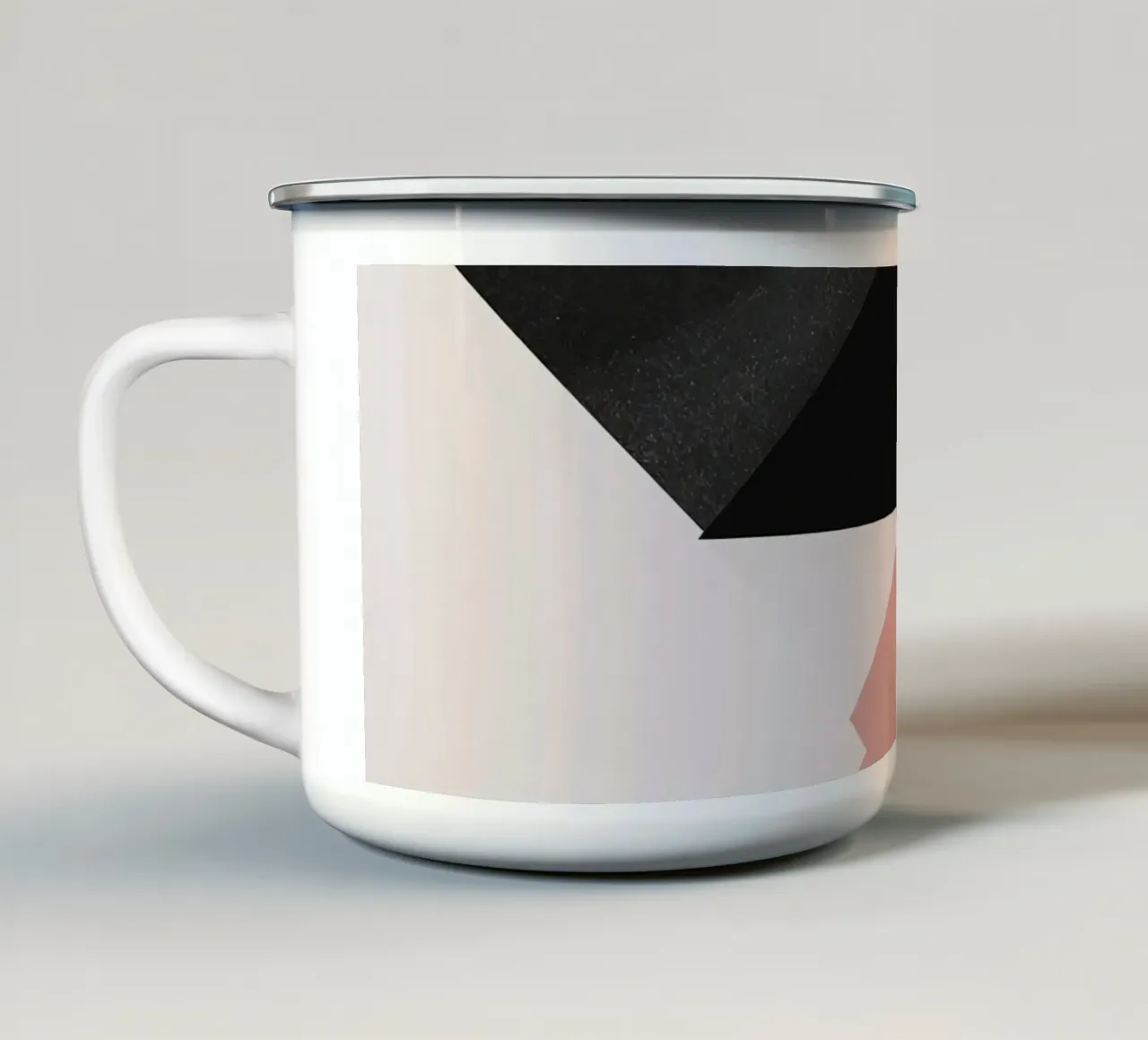 Immagine astratta di nero triangoli semicerchio rosa e bianco tazza in smalto da DesignDoodle