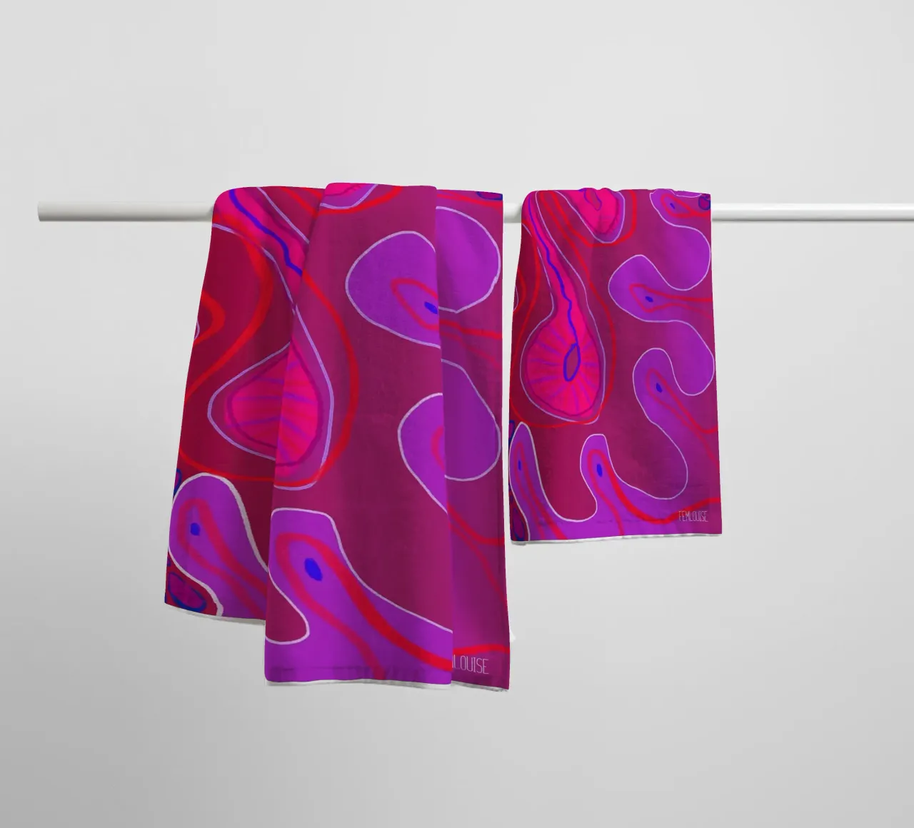 Uncontained Femininity asciugamano da bagno da Femlouise.illustrations