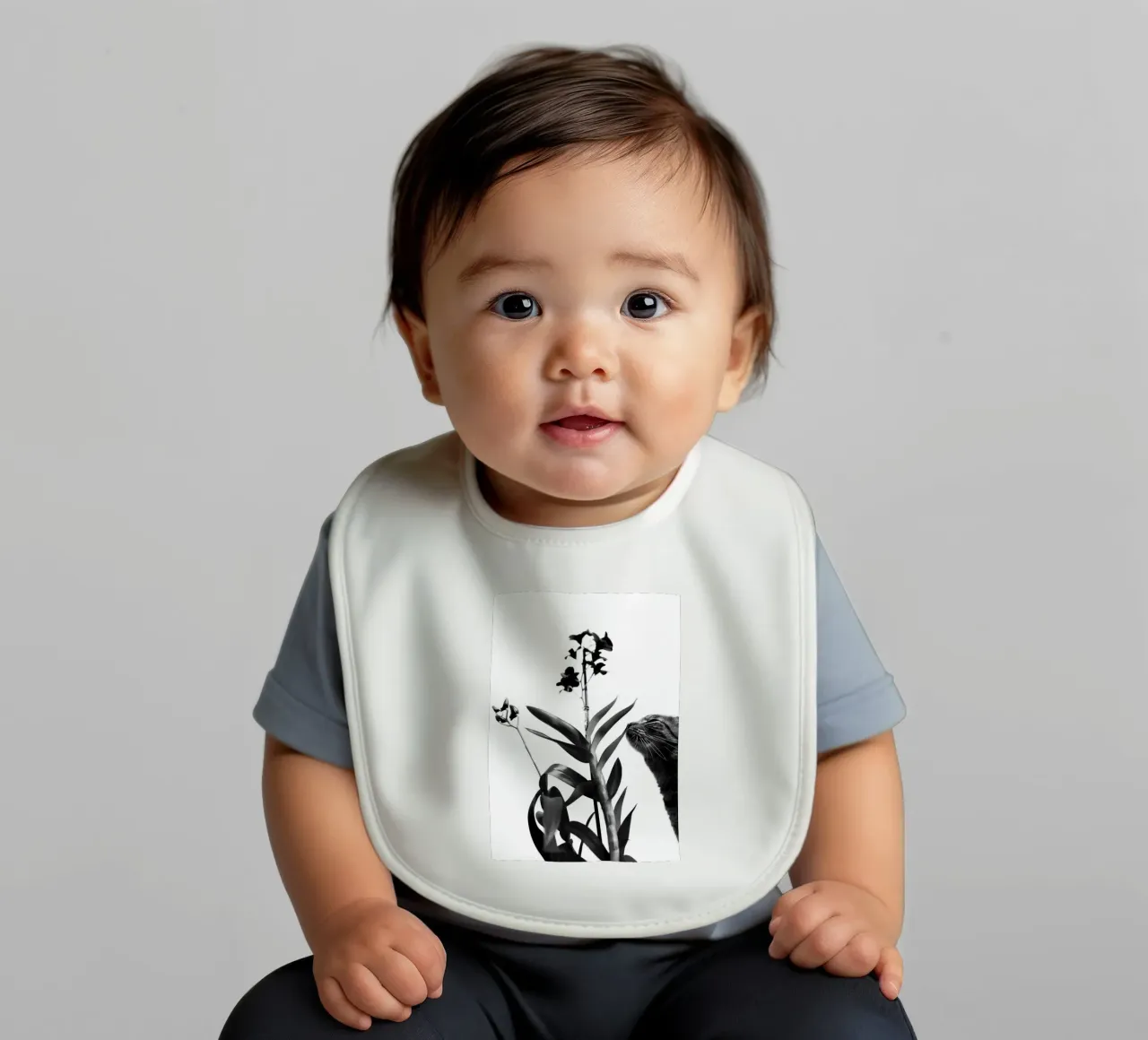 Sensibile bavaglino da rafael campezato