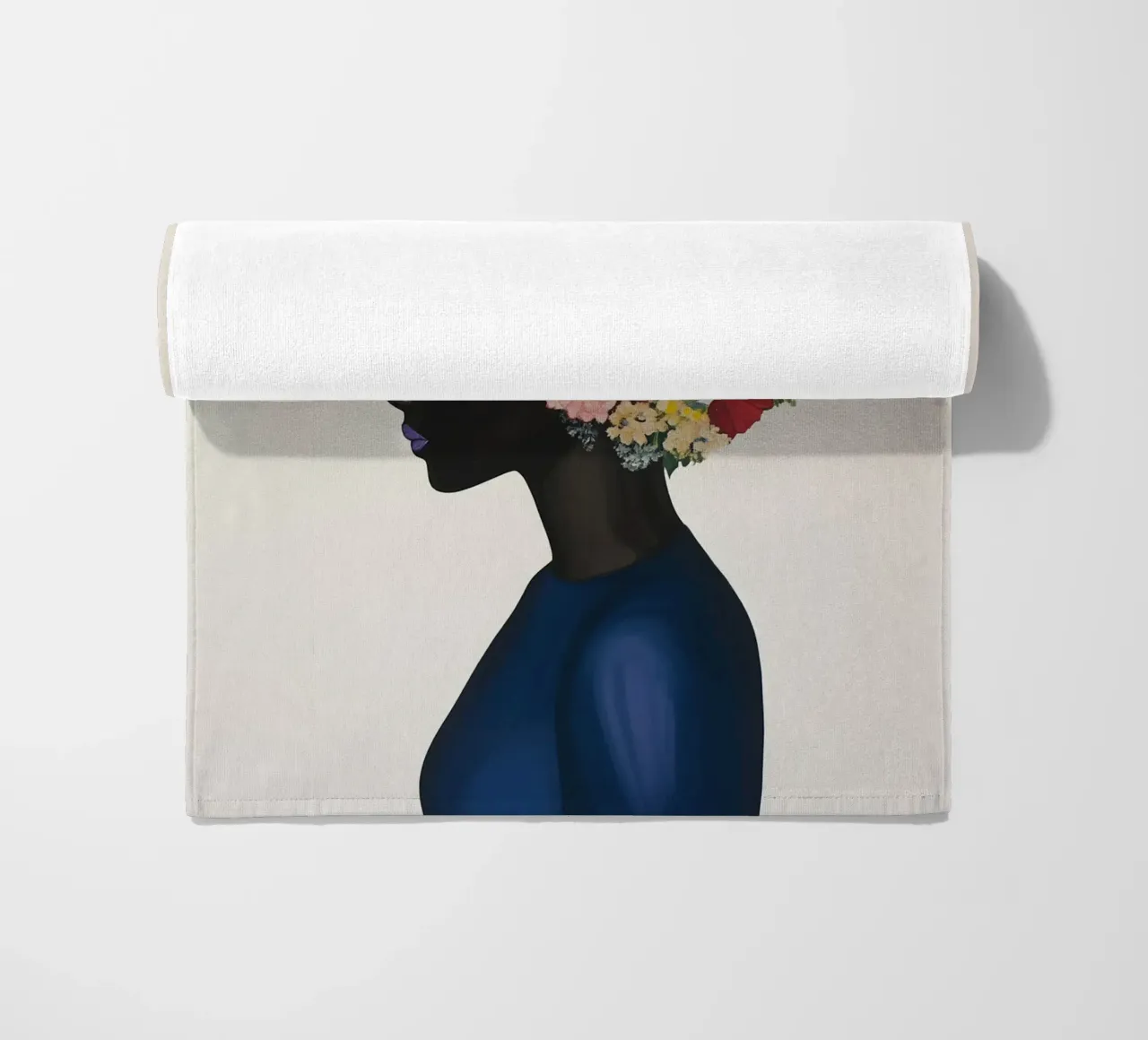 Fiori femminili Freschezza telo mare da Carinaprint