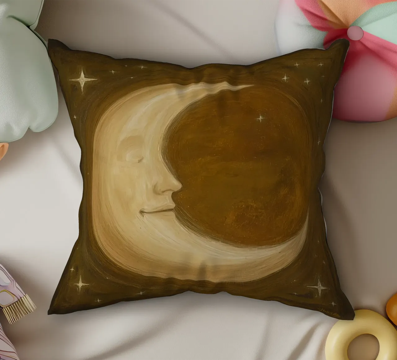 Luna crescente con volto e stelle cuscino da DesignDoodle